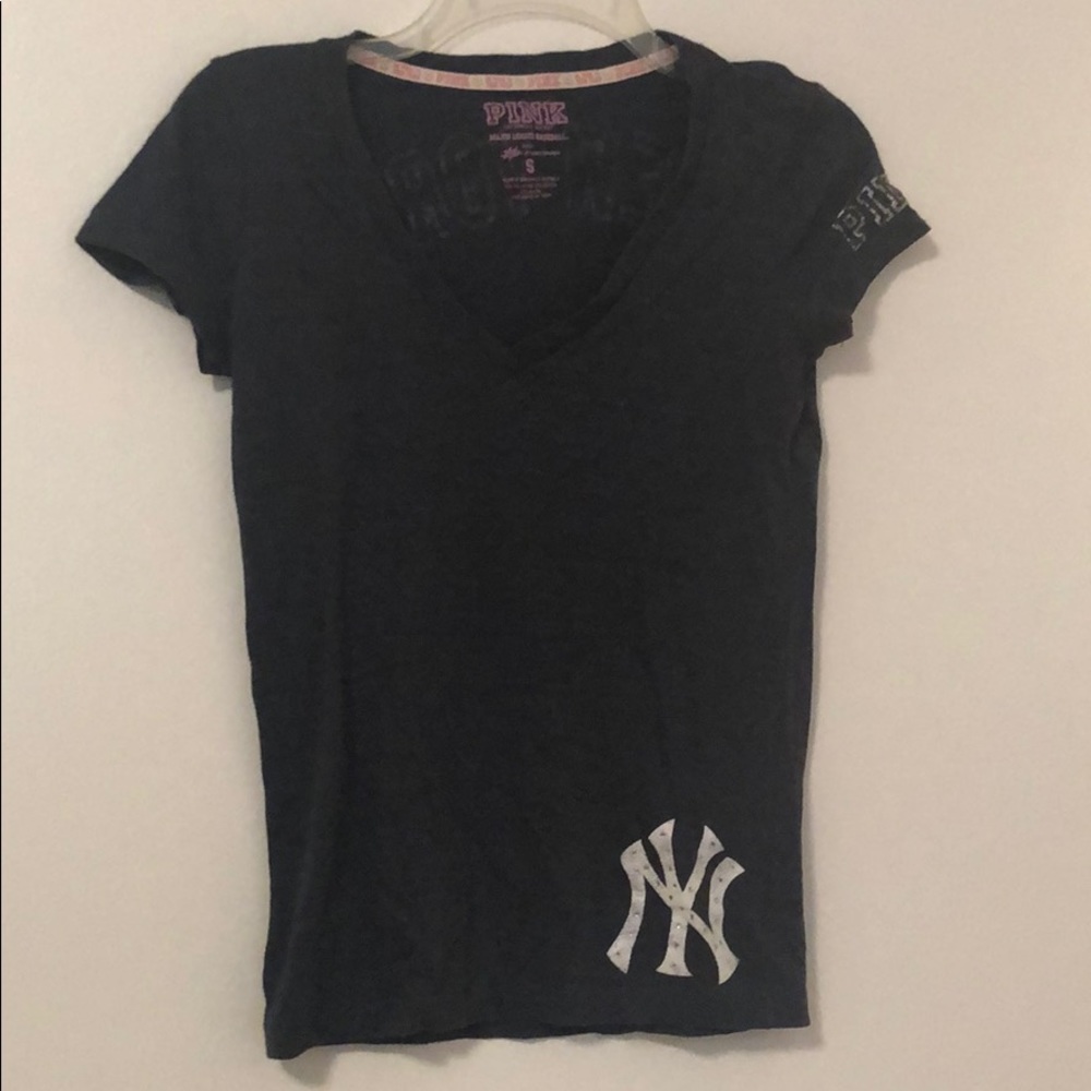 Victoria’s Secret Pink Yankees T-shirt
